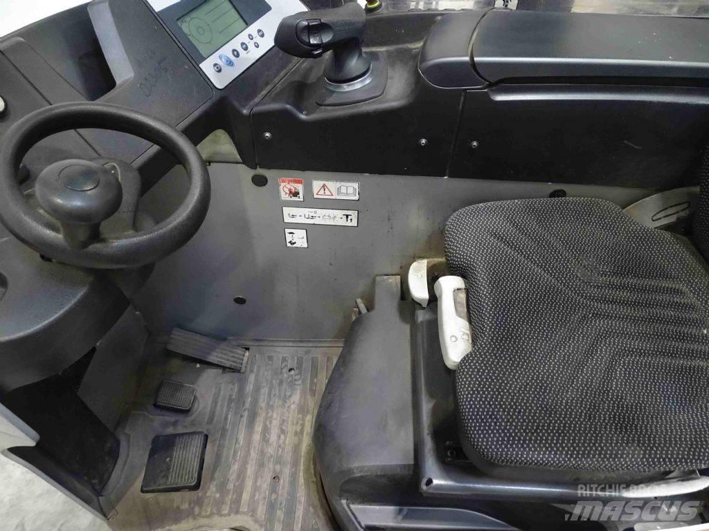 Still FM-X17 Stivuitor cu catarg retractabil