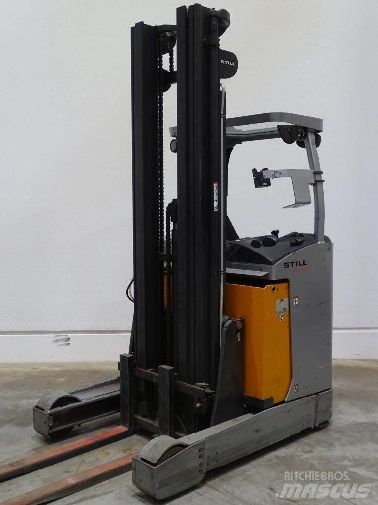 Still FM-X17 Stivuitor cu catarg retractabil
