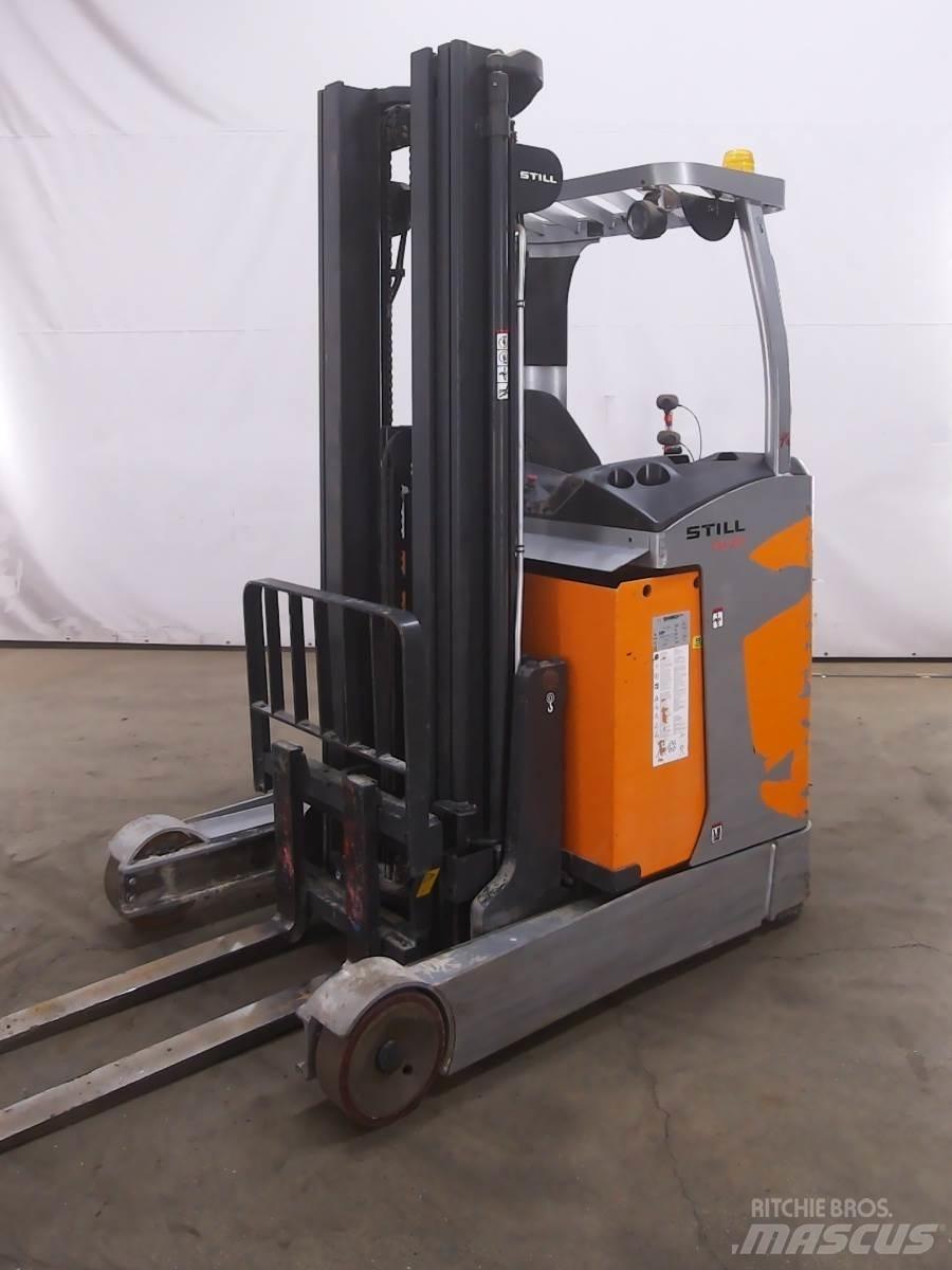 Still FM-X17 Stivuitor cu catarg retractabil