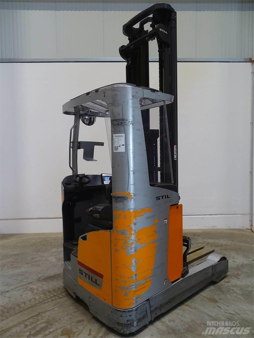 Still FM-X17 Stivuitor cu catarg retractabil