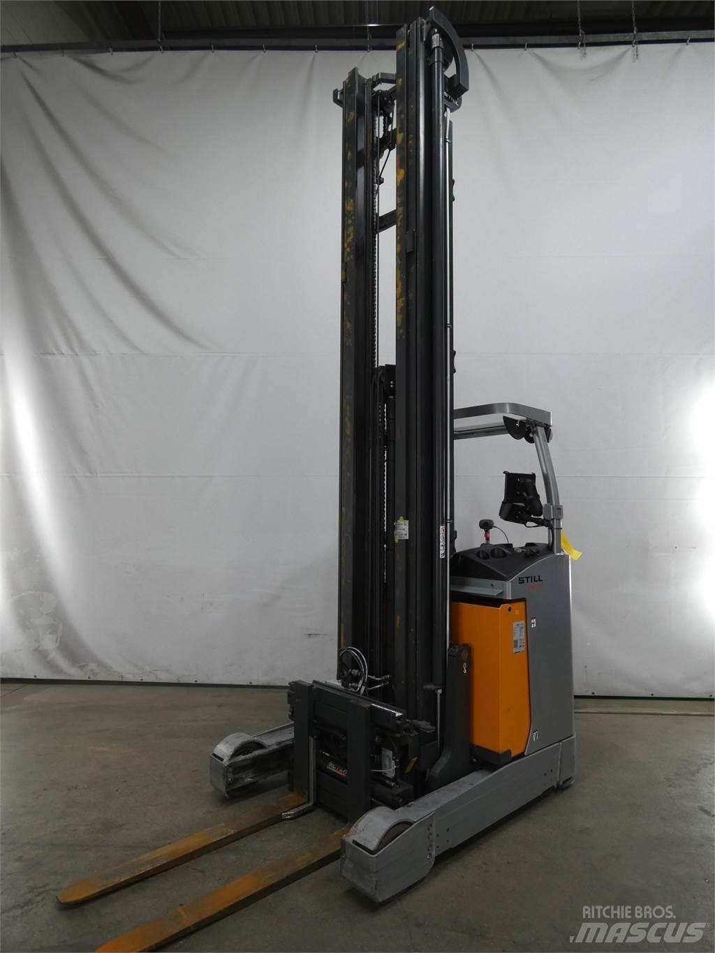 Still FM-X17 Stivuitor cu catarg retractabil