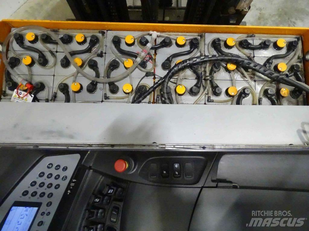 Still FM-X17 Stivuitor cu catarg retractabil