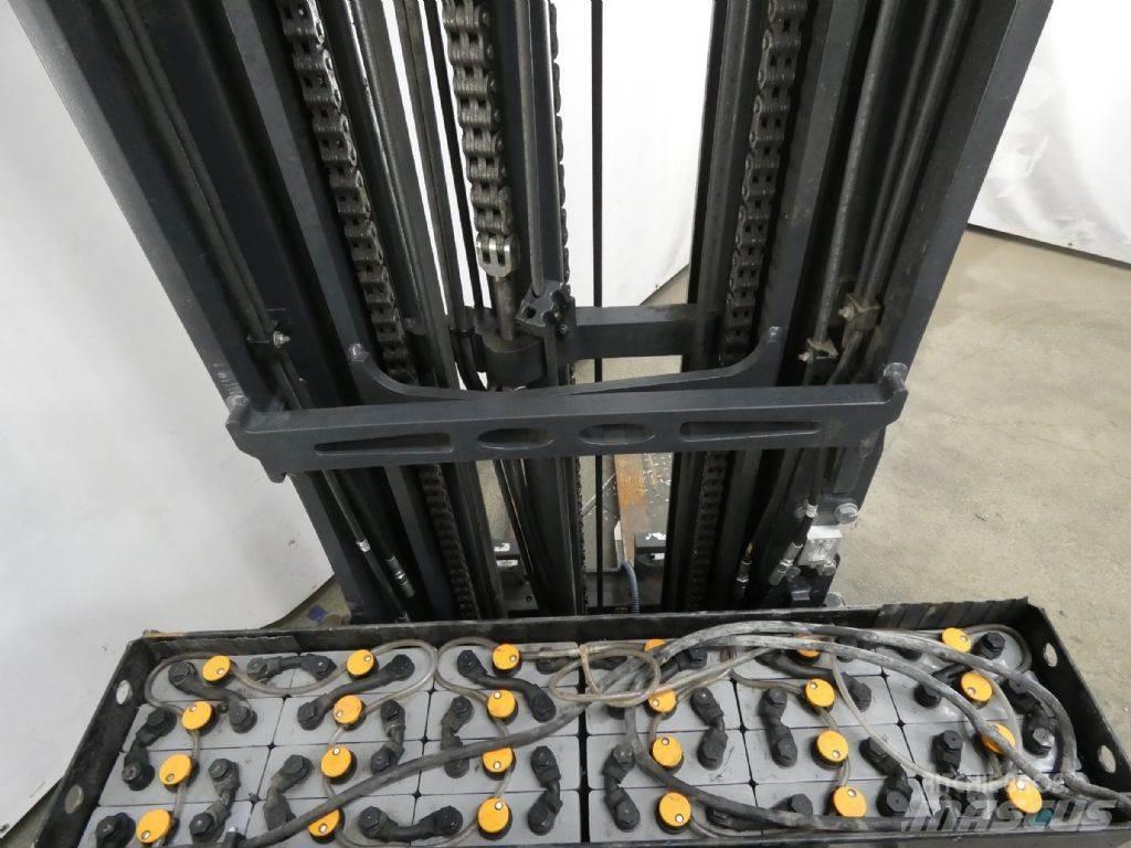 Still FM-X17 Stivuitor cu catarg retractabil