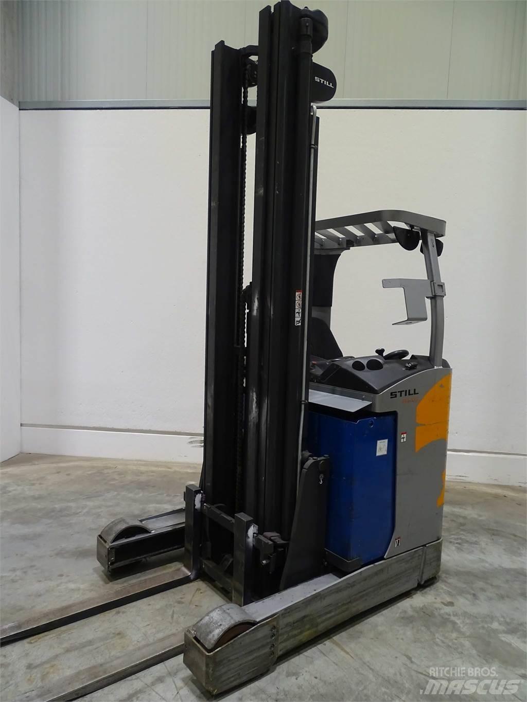 Still FM-X17 Stivuitor cu catarg retractabil