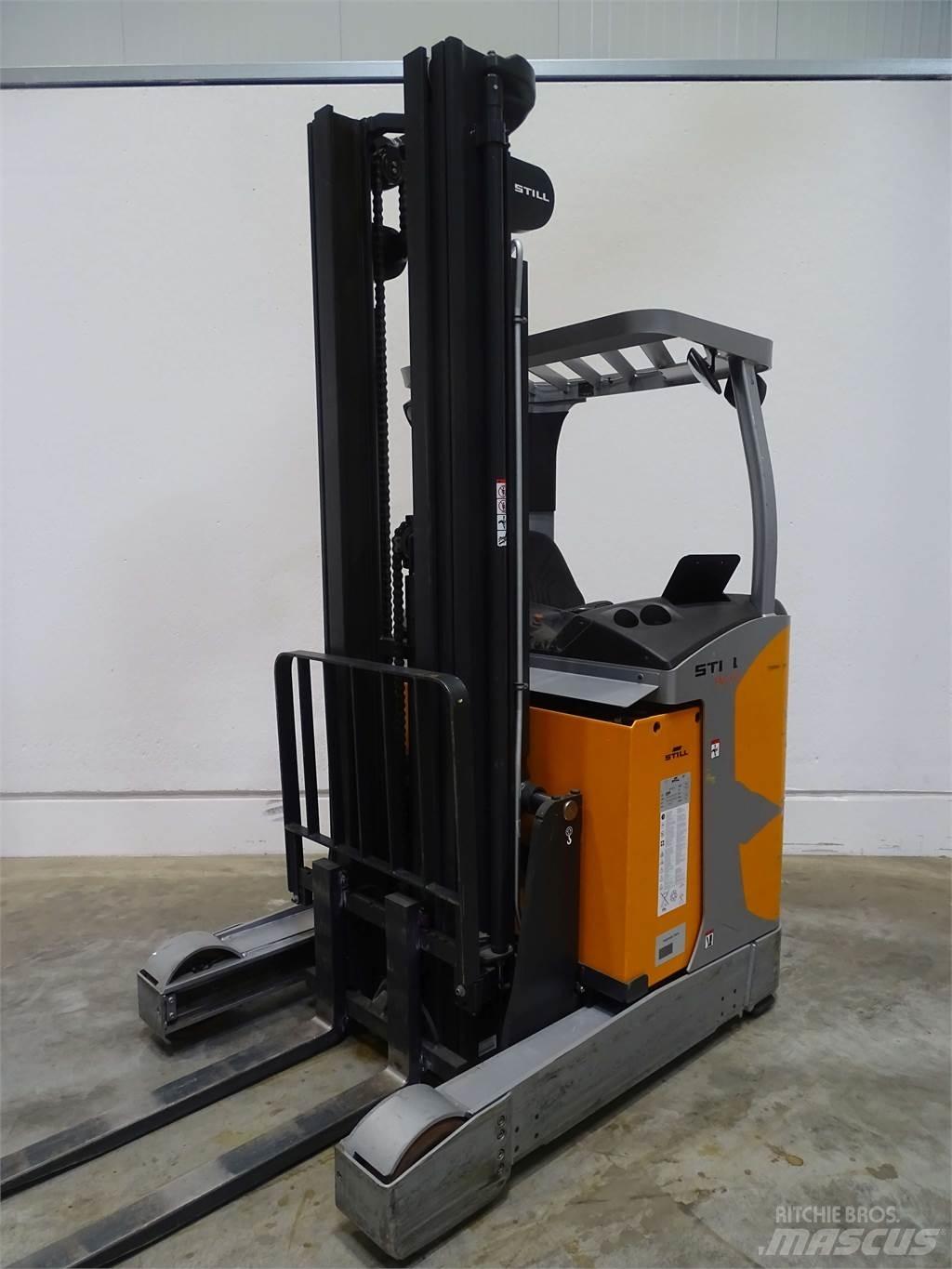 Still FM-X17 Stivuitor cu catarg retractabil