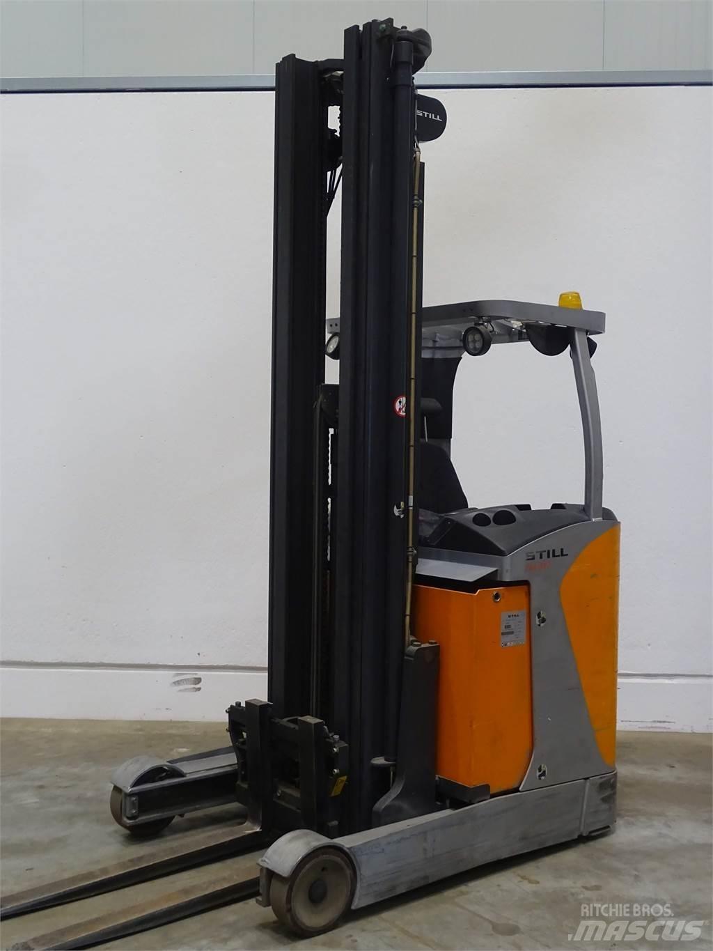 Still FM-X17 Stivuitor cu catarg retractabil