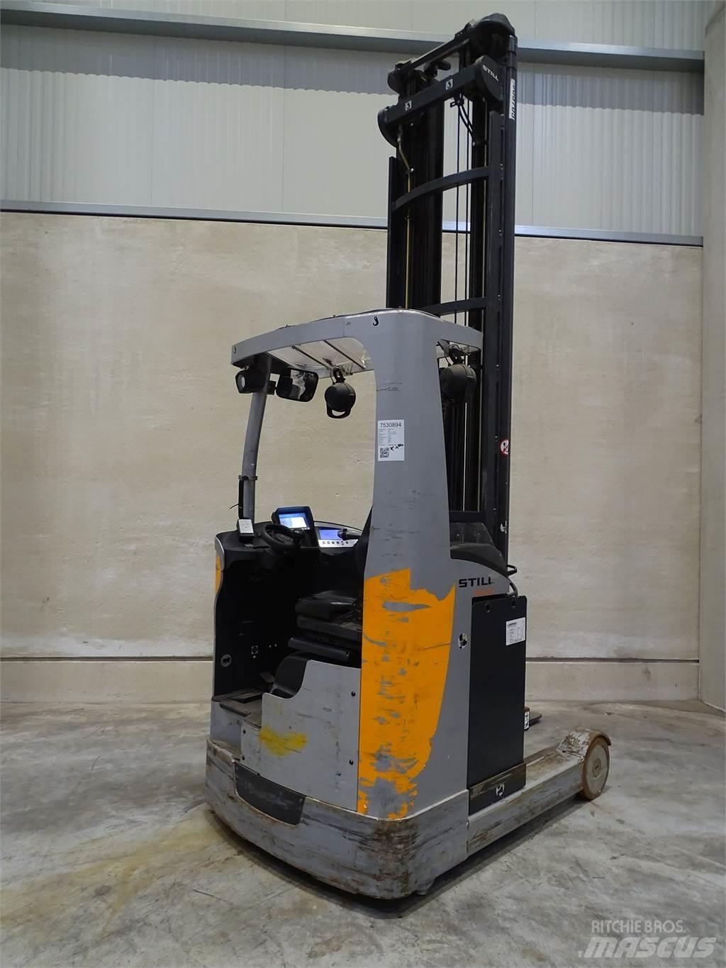 Still FM-X17 Stivuitor cu catarg retractabil