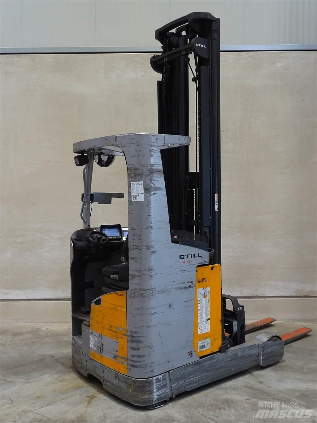 Still FM-X17 Stivuitor cu catarg retractabil