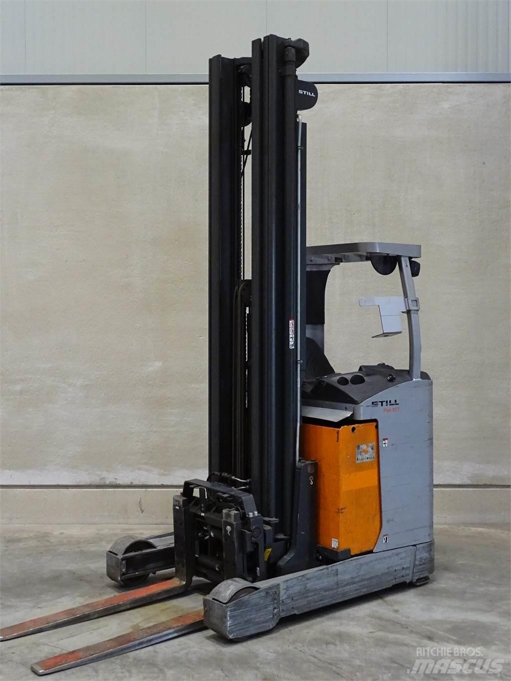 Still FM-X17 Stivuitor cu catarg retractabil