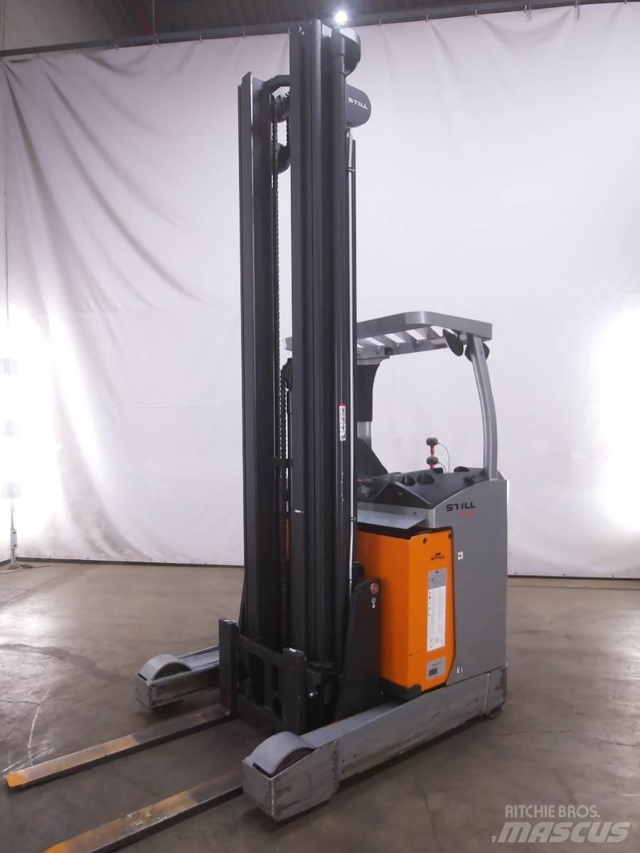 Still FM-X17 Stivuitor cu catarg retractabil