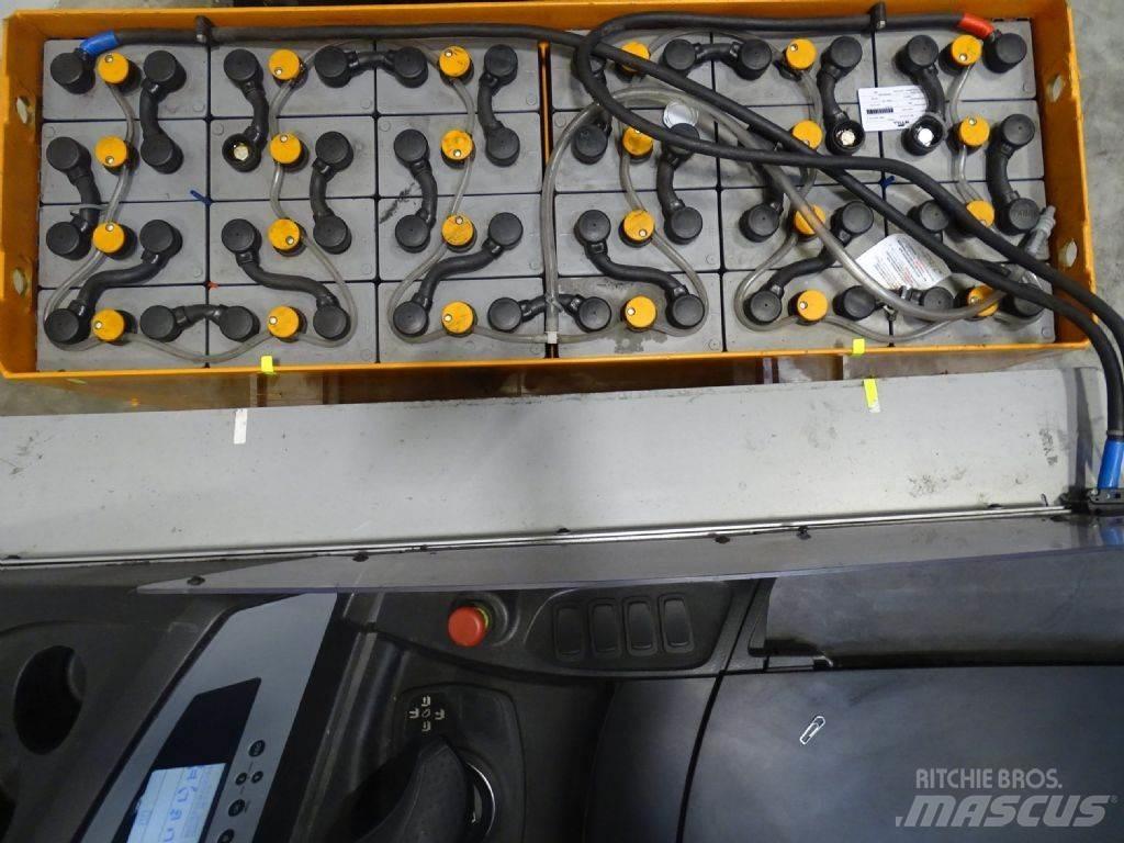 Still FM-X20 Stivuitor cu catarg retractabil