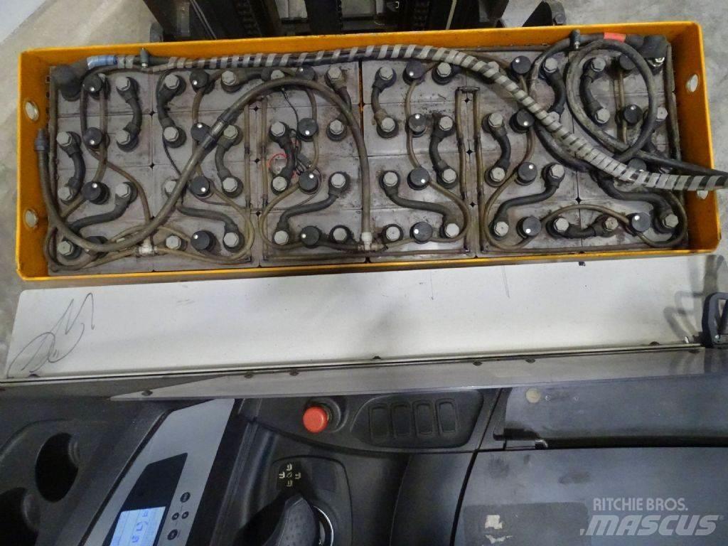 Still FM-X20 Stivuitor cu catarg retractabil
