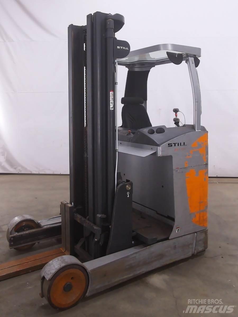 Still FM-X20 Stivuitor cu catarg retractabil
