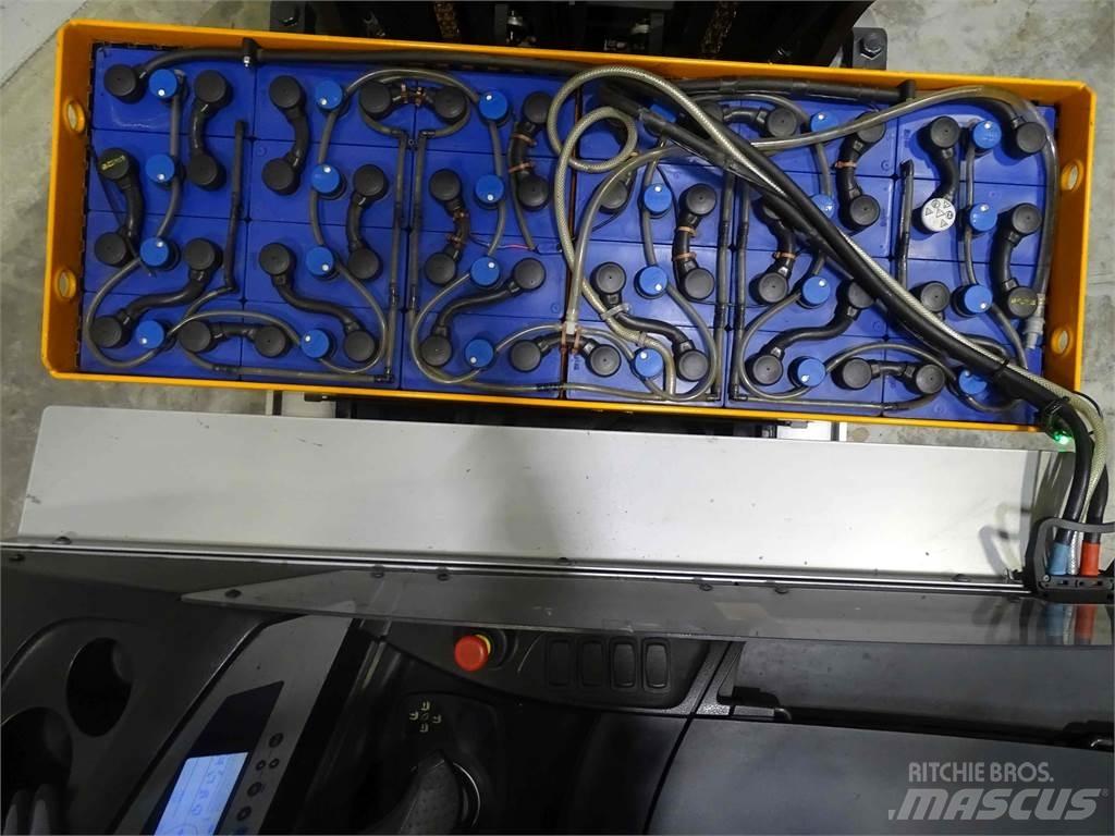 Still FM-X20 Stivuitor cu catarg retractabil