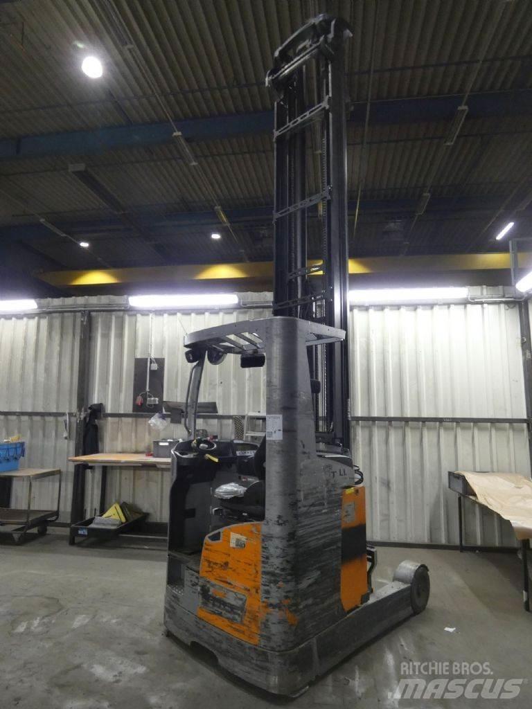 Still FM-X20 Stivuitor cu catarg retractabil