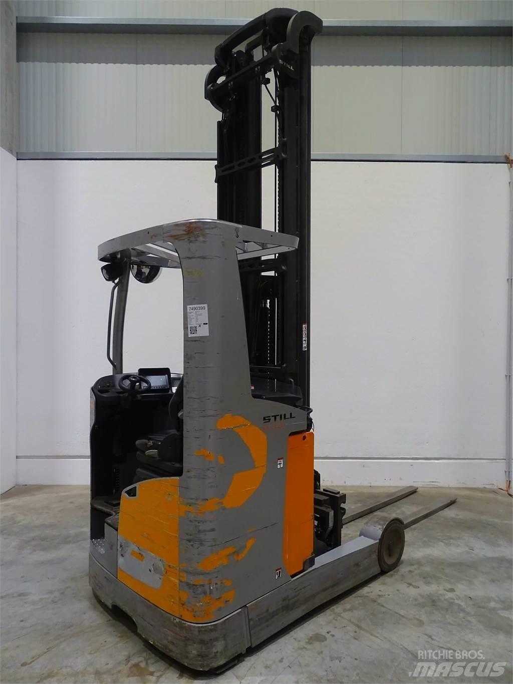 Still FM-X20 Stivuitor cu catarg retractabil