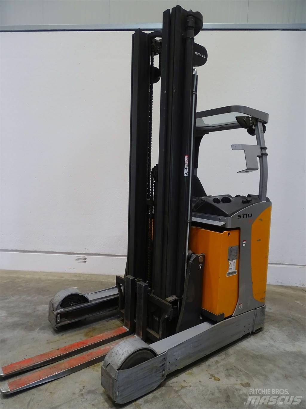 Still FM-X20 Stivuitor cu catarg retractabil