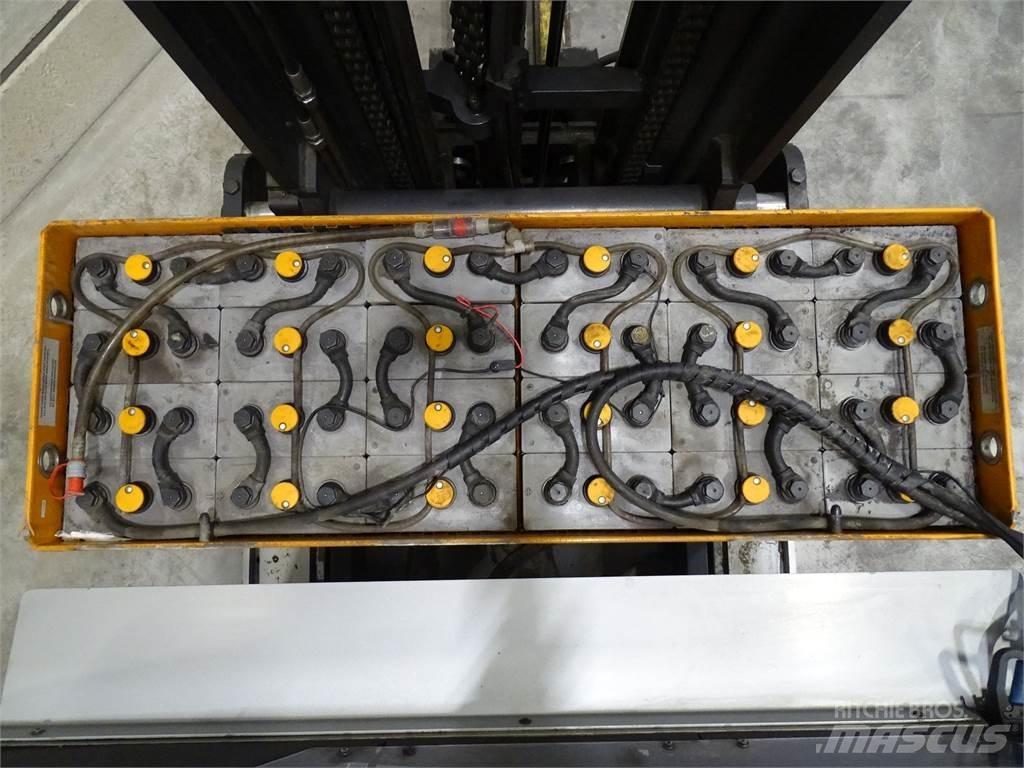 Still FM-X20 Stivuitor cu catarg retractabil