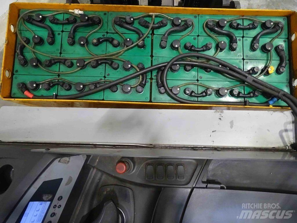 Still FM-X25 Stivuitor cu catarg retractabil
