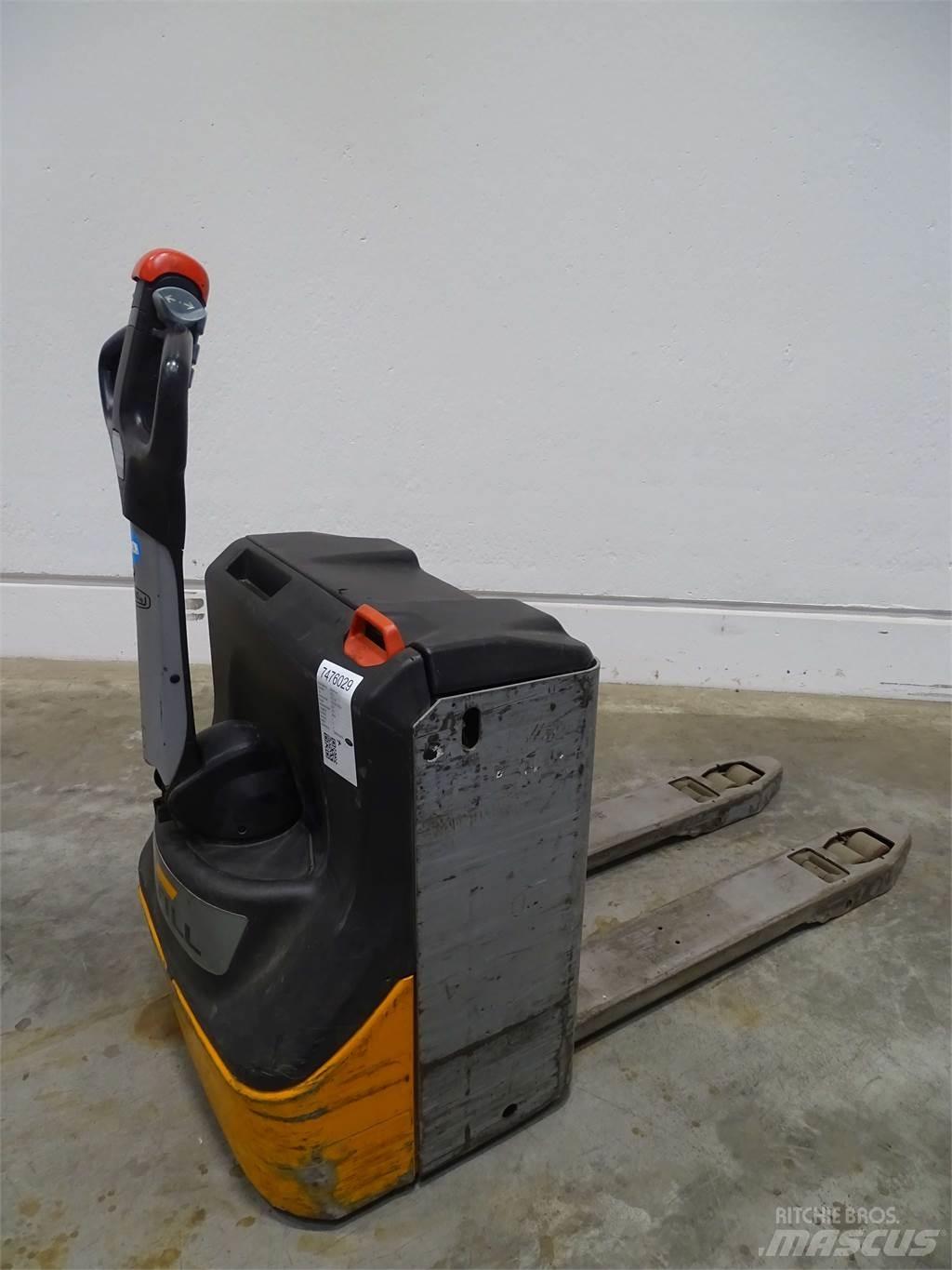 Still FV-XI12 Transpaleta manuala