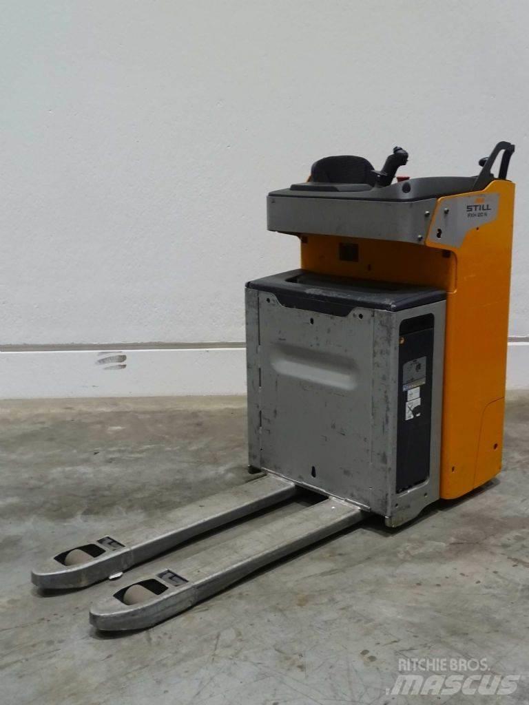 Still FXH20N Transpaleta manuala