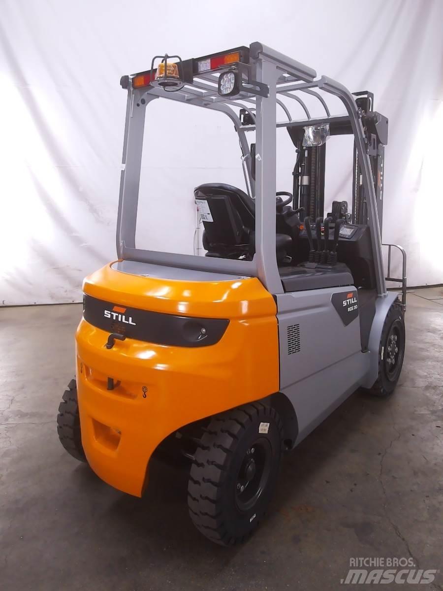 Still RCE30 Stivuitor electric