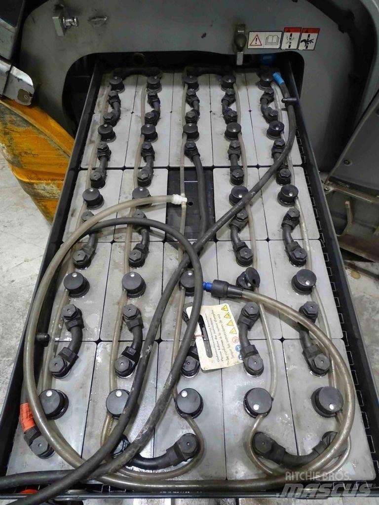 Still RX20-18 Stivuitor electric
