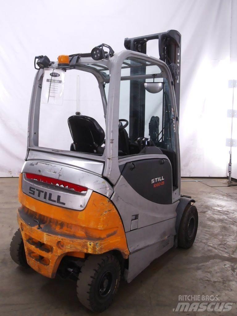 Still RX60-25 Stivuitor electric