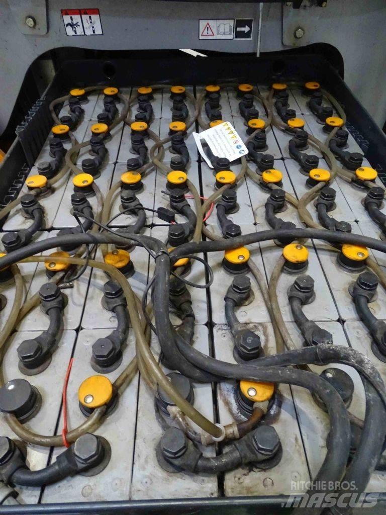 Still RX60-25 Stivuitor electric