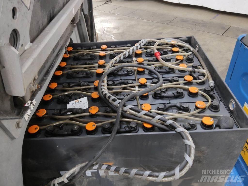 Still RX60-25 Stivuitor electric