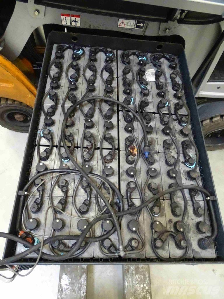 Still RX60-25 Stivuitor electric