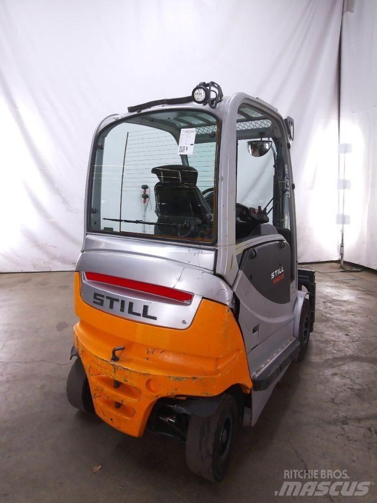 Still RX60-25 Stivuitor electric