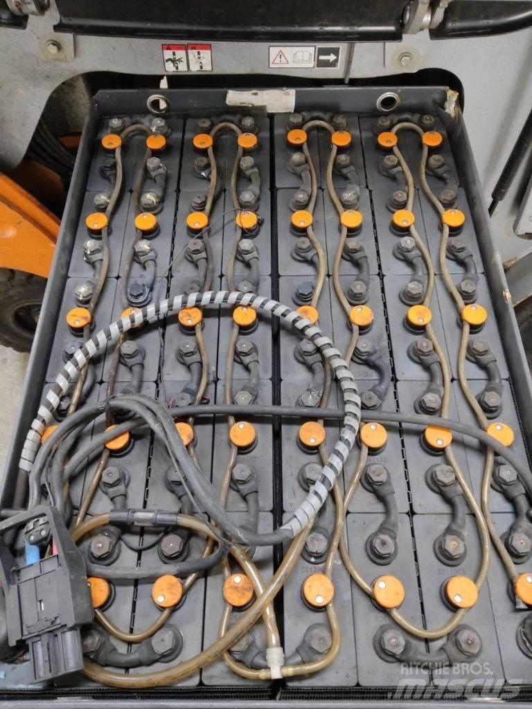 Still RX60-25 Stivuitor electric