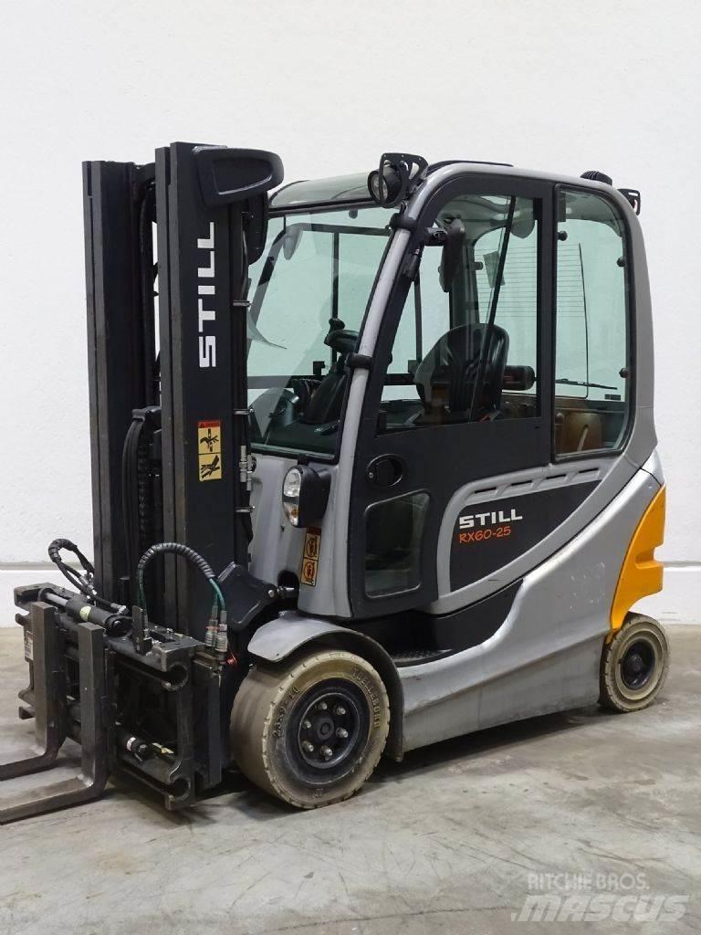 Still RX60-25 Stivuitor electric