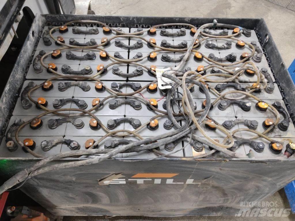 Still RX60-25 Stivuitor electric