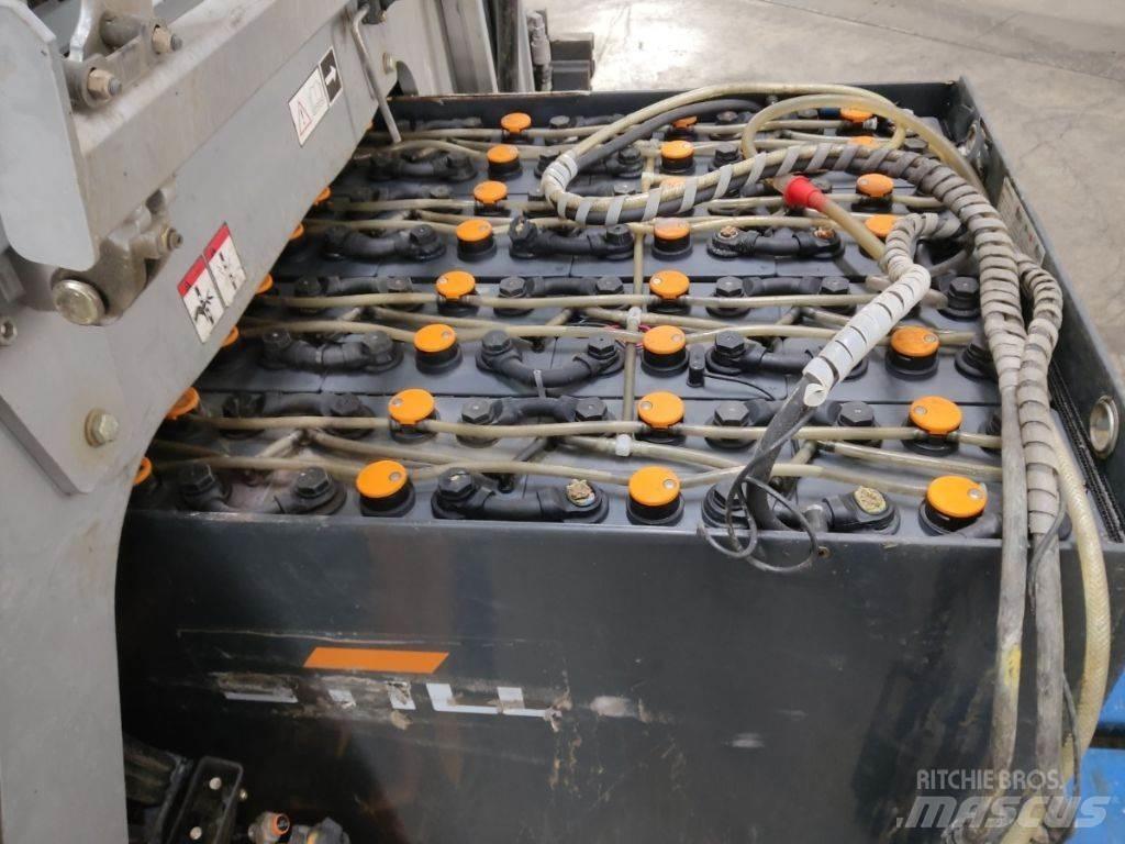 Still RX60-25 Stivuitor electric