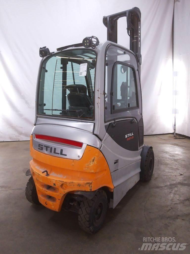 Still RX60-25 Stivuitor electric