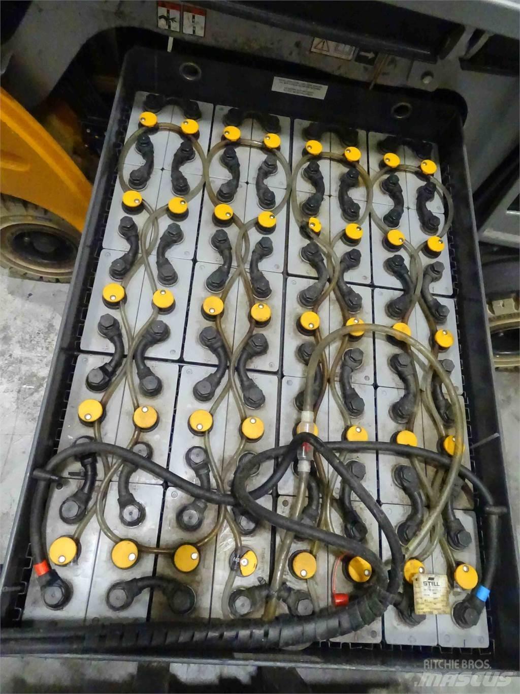 Still RX60-25 Stivuitor electric