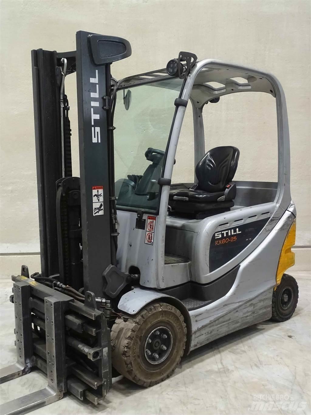 Still RX60-25 Stivuitor electric