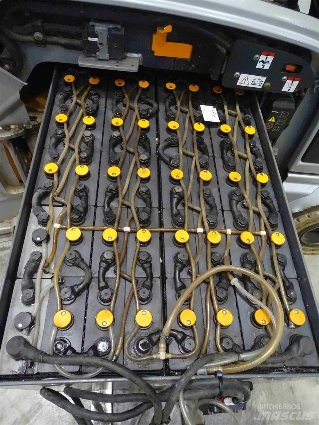 Still RX60-25 Stivuitor electric