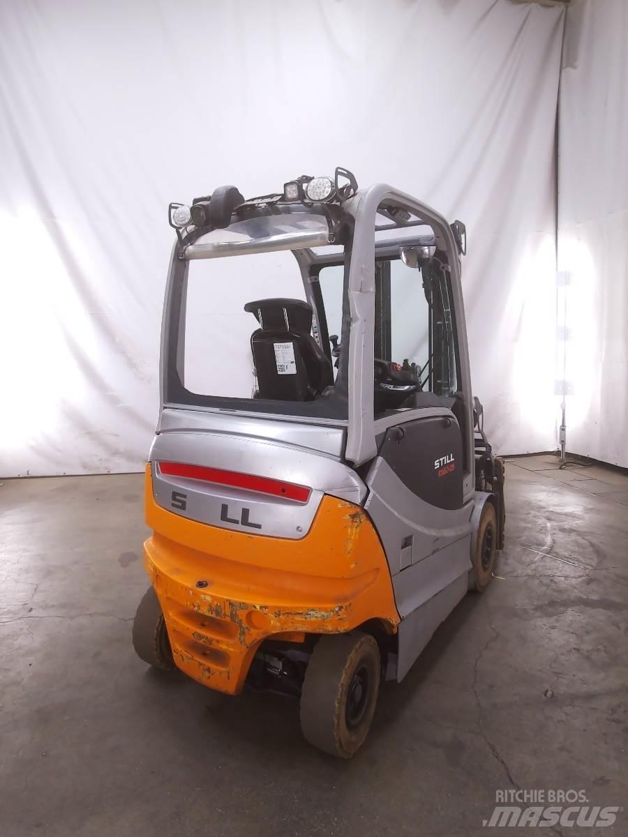 Still RX60-25 Stivuitor electric