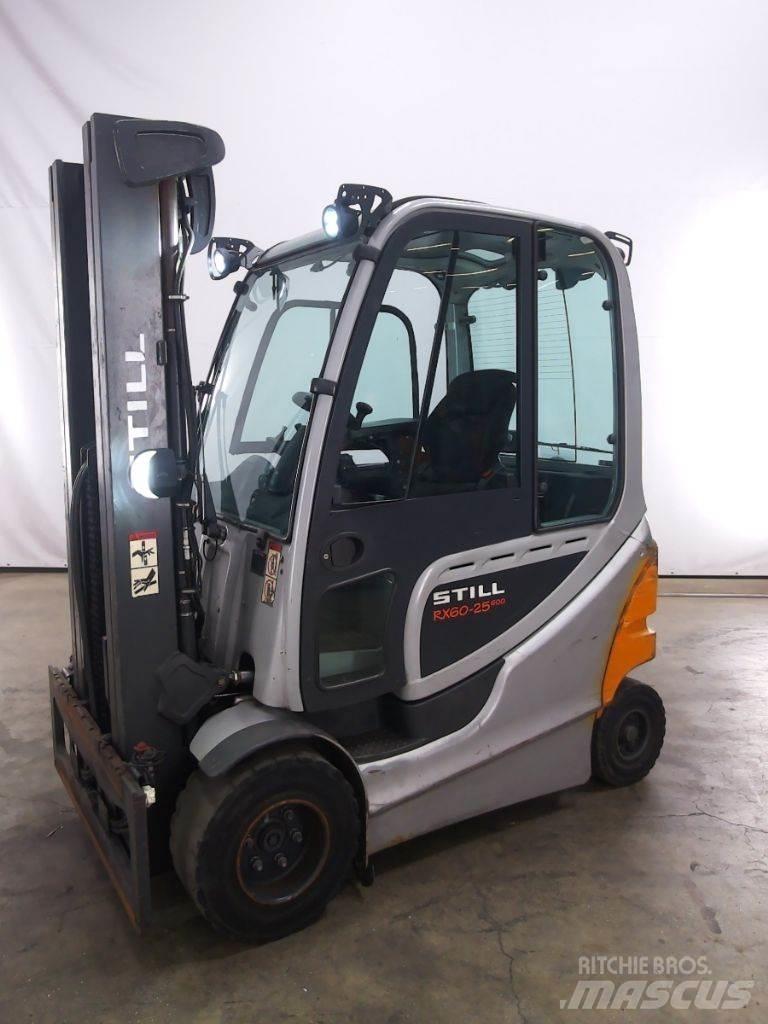 Still RX60-25/600 Stivuitor electric