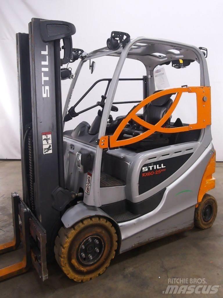 Still RX60-25/600 Stivuitor electric