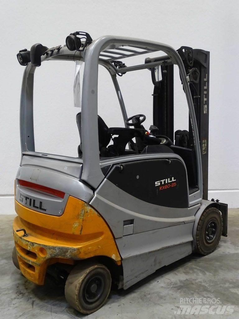 Still RX60-25/600 Stivuitor electric