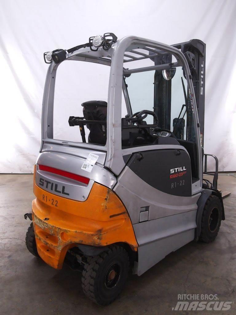 Still RX60-25/600 Stivuitor electric
