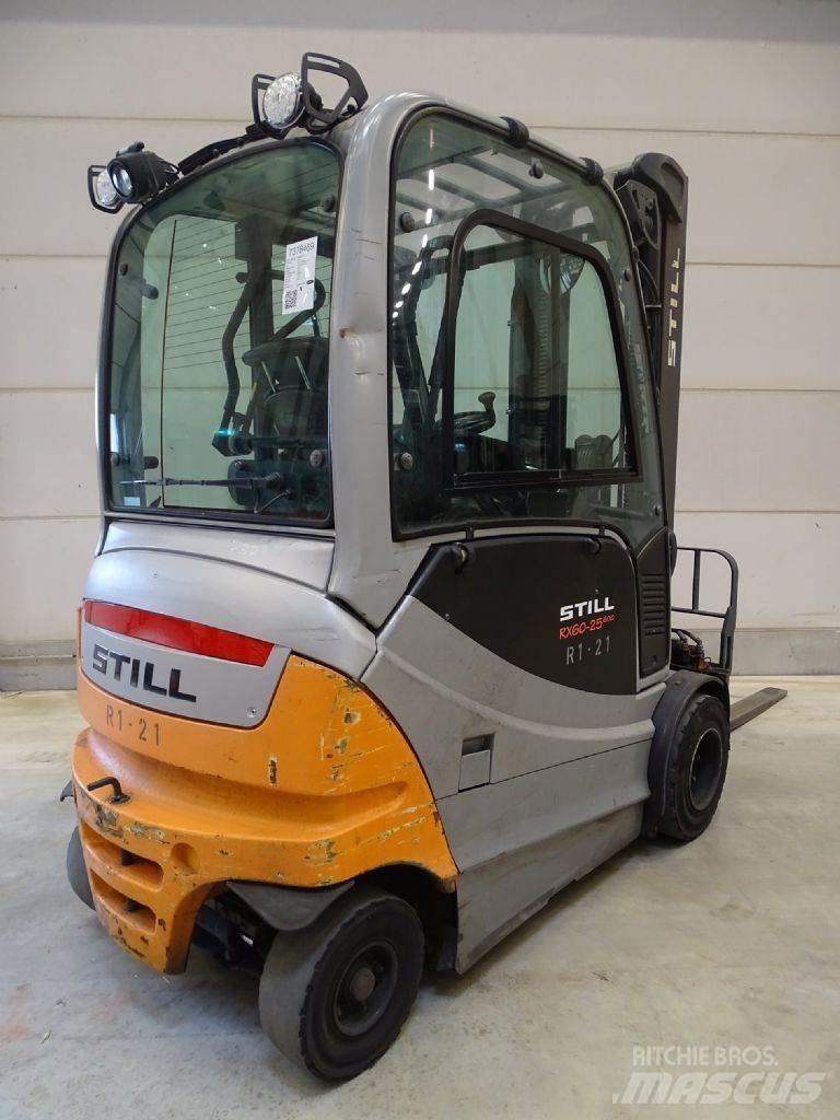 Still RX60-25/600 Stivuitor electric