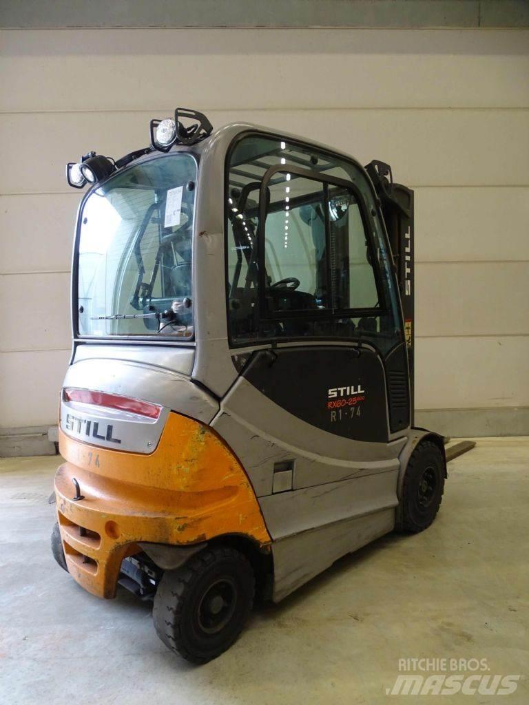 Still RX60-25/600 Stivuitor electric