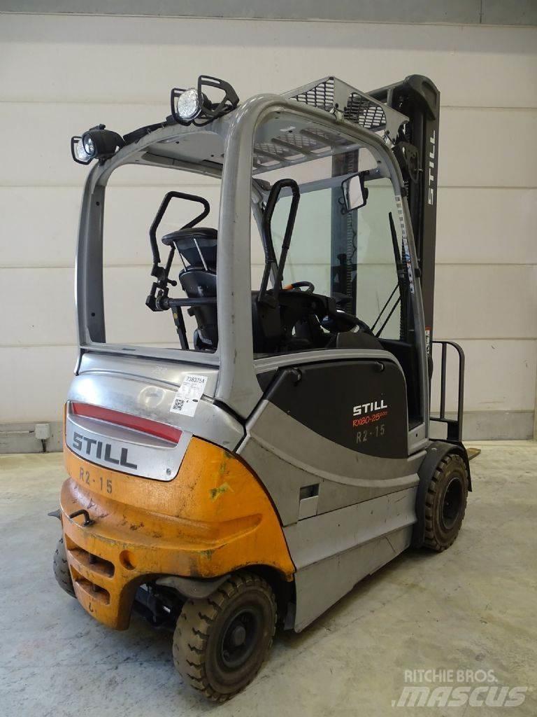 Still RX60-25/600 Stivuitor electric