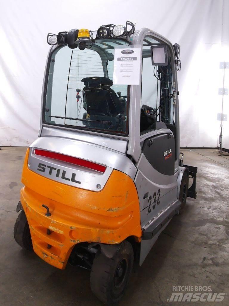Still RX60-25L Stivuitor electric