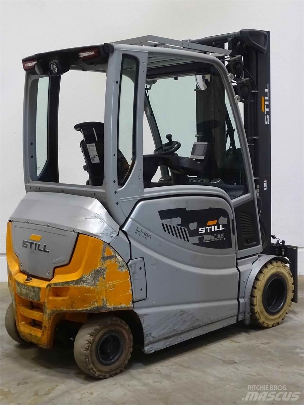 Still RX60-30 Stivuitor electric